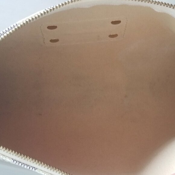 Authentic Louis Vuitton Eva Damier Azur Wristlet Handbag - Picture 14 of 14